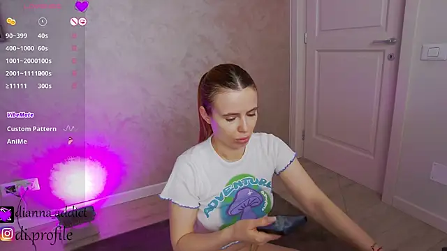 Snapshot of uhlala__ chatting on 03.01.25 uhlala online show from 03.01.25