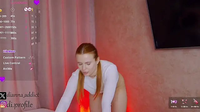 Snapshot of uhlala__ chatting on 03.22.25 uhlala online show from 03.22.25