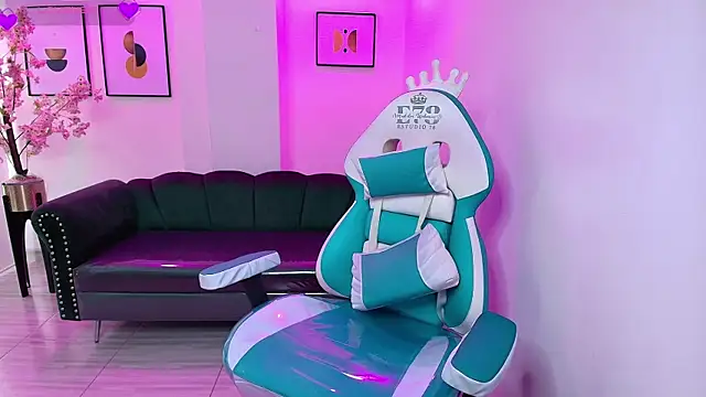 Arianna sweeet online show from 09.25.25