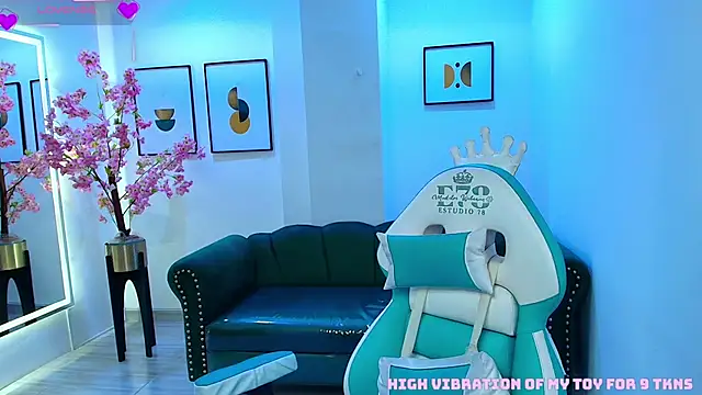 Arianna sweeet online show from 10.10.25