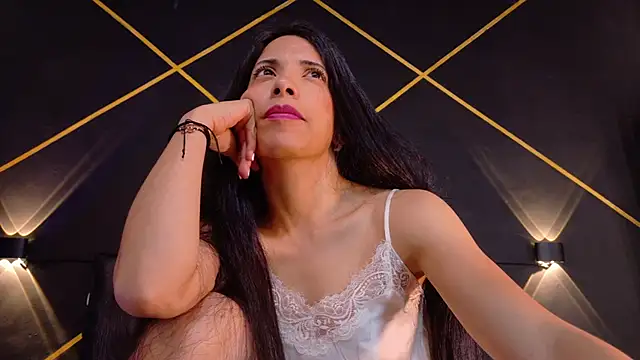 Snapshot of amabel_zambrano chatting on 12.05.25 amabel zambrano online show from 12.05.25