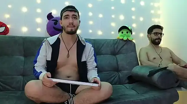 Snapshot of ErickBrant chatting on 01.24.25 ErickBrant online show from 01.24.25