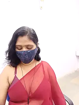 Lucky-Deepthi online show from 03.05.25