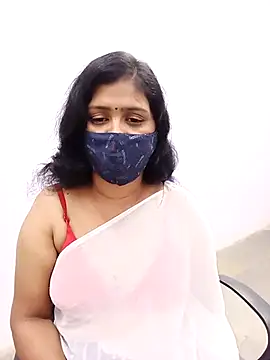 Lucky-Deepthi online show from 03.08.25