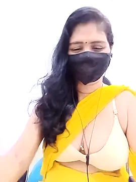 Snapshot of Lucky-Deepthi chatting on 05.02.26 Lucky-Deepthi online show from 05.02.26