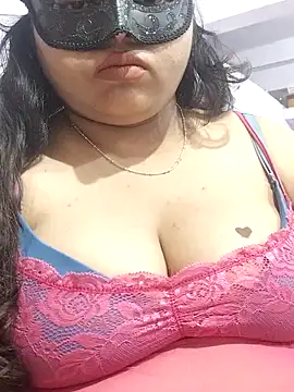 BigAssSarah online show from 10.03.25