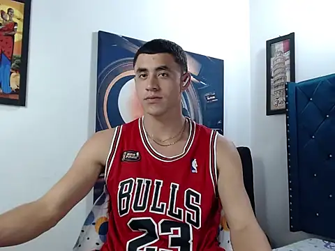 Snapshot of Cris_steban1 chatting on 02.15.26 Cris steban1 online show from 02.15.26