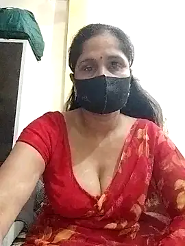 Snapshot of priyancyfun chatting on 04.17.26 priyancyfun online show from 04.17.26