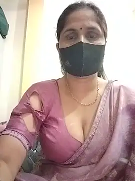 Snapshot of priyancyfun chatting on 05.15.26 priyancyfun online show from 05.15.26