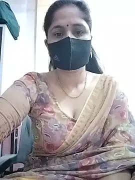 Snapshot of priyancyfun chatting on 05.25.26 priyancyfun online show from 05.25.26