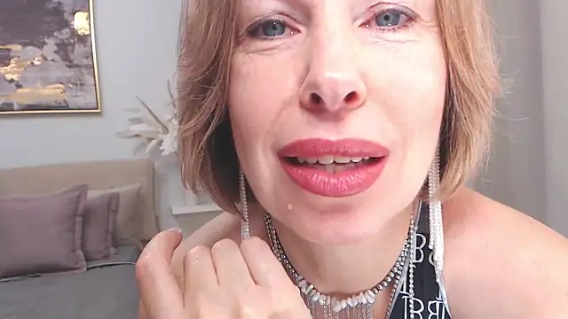 AnnyUBright online show from 12.05.25