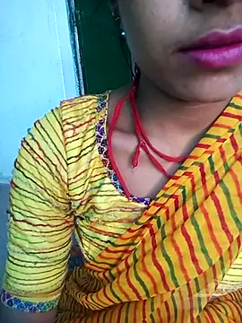 Snapshot of Amaya_Bajwa chatting on 02.15.25 Amaya Bajwa online show from 02.15.25