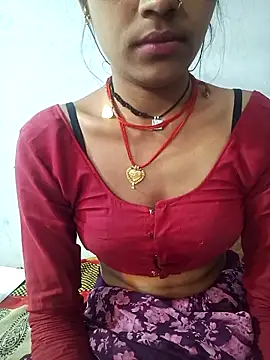 Snapshot of Amaya_Bajwa chatting on 03.12.25 Amaya Bajwa online show from 03.12.25