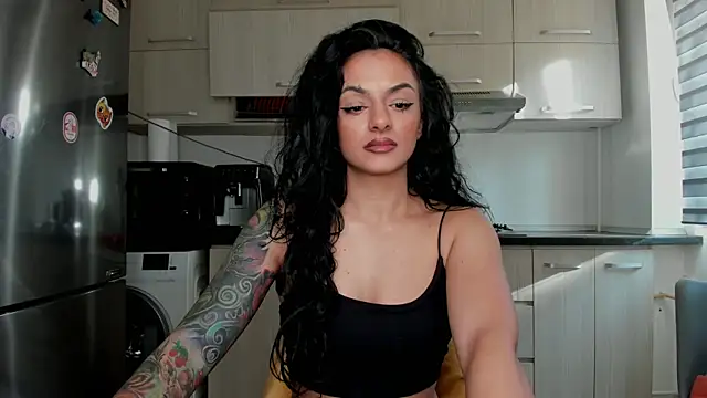 NNNoire online show from 01.28.25