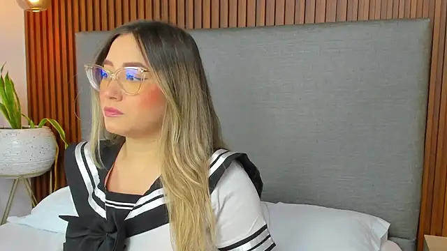 antonella cutie  online show from 01.07.25