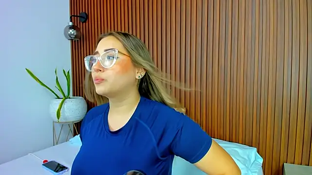 antonella cutie  online show from 03.10.25