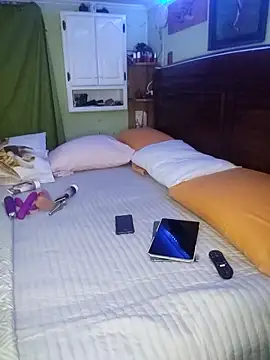 Snapshot of lagitana40 chatting on 02.23.25 lagitana40 online show from 02.23.25