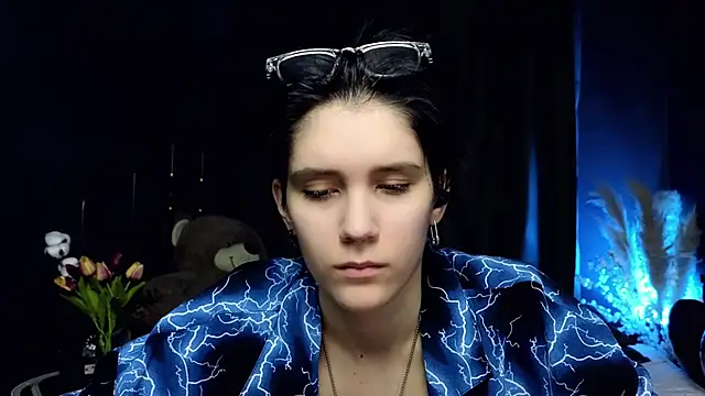 Snapshot of Hyeon_Jin chatting on 03.16.25 Hyeon Jin online show from 03.16.25