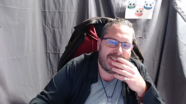 Snapshot of Streamlove77 chatting on 01.10.25 Streamlove77 online show from 01.10.25