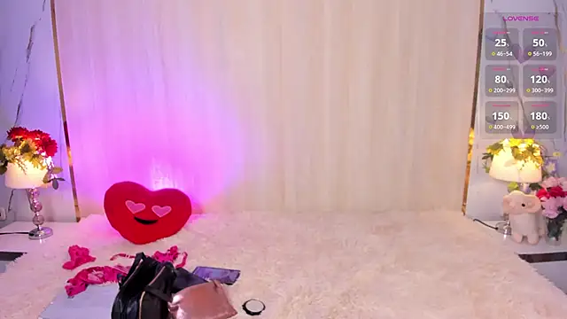 Snapshot of TylerBloom chatting on 03.14.26 TylerBloom online show from 03.14.26