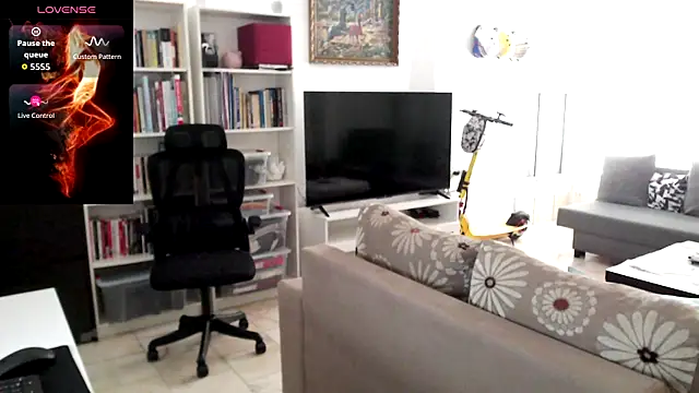 Snapshot of todddantes25 chatting on 09.24.25 todddantes25 online show from 09.24.25