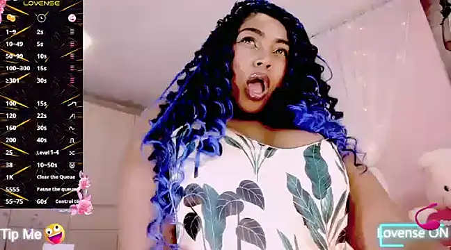 Snapshot of Aliana_Ross chatting on 02.20.25 Aliana Ross online show from 02.20.25