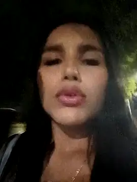 the queen of street online show from 11.22.25