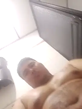 Snapshot of parejanuevahoff chatting on 11.28.25 parejanuevahoff online show from 11.28.25