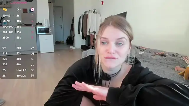 shiny bunnyyy online show from 01.18.25