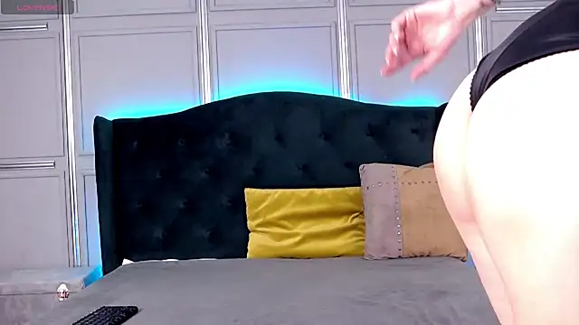 AshlineKatte online show from 03.11.25