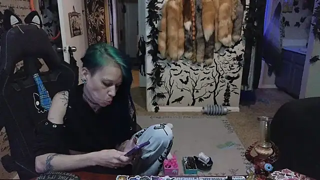 trashbrat online show from 09.10.25