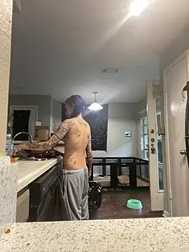 trashbrat online show from 04.22.26