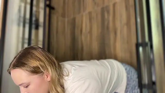 Snapshot of Shyrubate chatting on 03.23.25 Shyrubate online show from 03.23.25