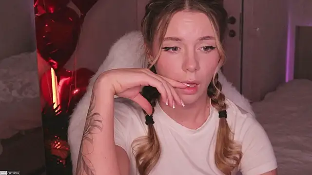 Tokyo N online show from 02.11.25