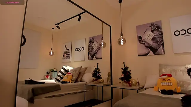 Blue Angell online show from 12.16.25