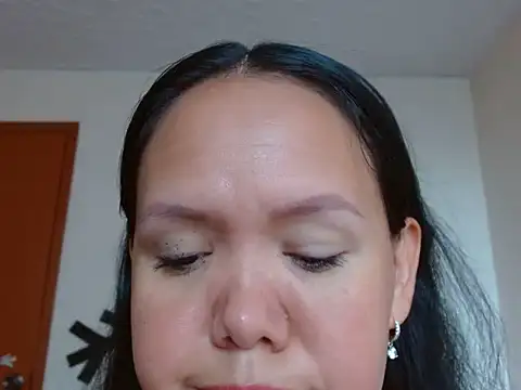 Snapshot of marilynbeautifullyhairy chatting on 01.14.25 marilynbeautifullyhairy online show from 01.14.25