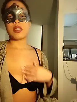 Snapshot of h4cDesy chatting on 01.21.25 h4cDesy online show from 01.21.25