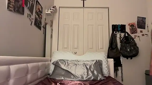 donna creamteam online show from 03.14.25