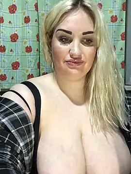 Snapshot of VikiiStoun chatting on 02.04.26 VikiiStoun online show from 02.04.26