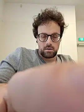 littlehairyman online show from 03.03.25