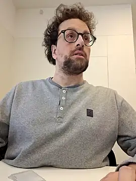 littlehairyman online show from 03.06.25