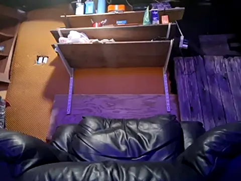 Snapshot of hesjustafriend chatting on 02.01.26 hesjustafriend online show from 02.01.26