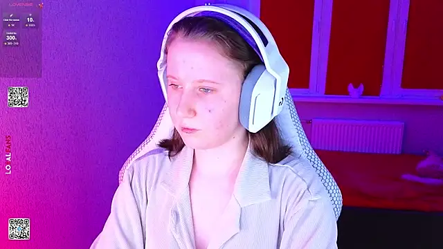 mon lola online show from 02.17.26