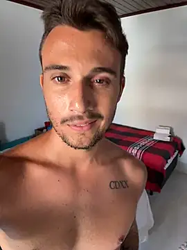 Snapshot of carvalhofelipe chatting on 01.10.25 carvalhofelipe online show from 01.10.25