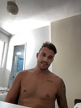 Snapshot of carvalhofelipe chatting on 01.27.25 carvalhofelipe online show from 01.27.25