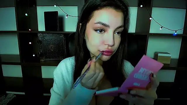 Snapshot of Lexi_Jous chatting on 01.28.25 Lexi Jous online show from 01.28.25