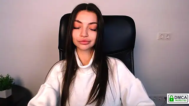 Snapshot of Lexi_Jous chatting on 11.18.25 Lexi Jous online show from 11.18.25