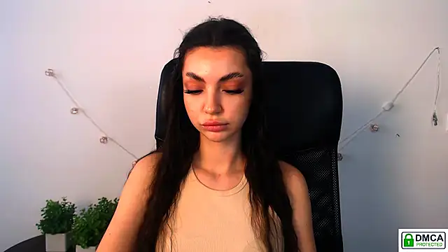 Lexi Jous online show from 04.08.26