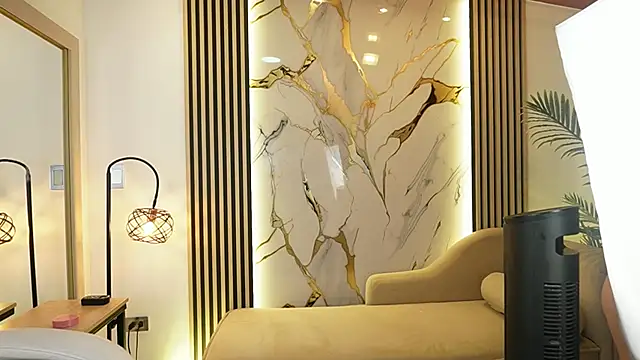 Snapshot of Emma_Walkerr_ chatting on 02.19.26 Emma Walkerr online show from 02.19.26