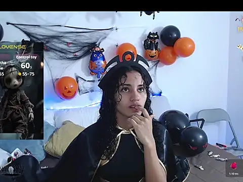 Snapshot of Corey_Bless chatting on 10.31.25 Corey Bless online show from 10.31.25